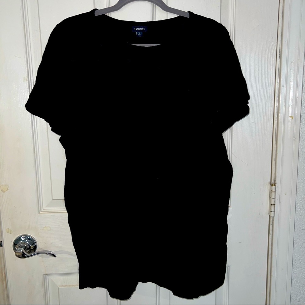 Torrid black top